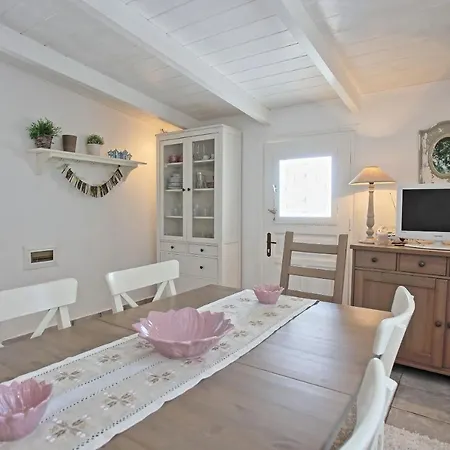 Lili Luxury * Gaios